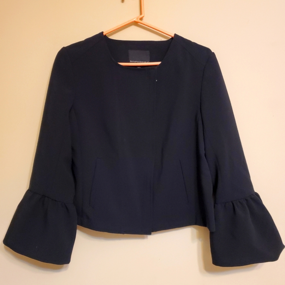 Banana Republic Flared Sleeve Suit Jacket